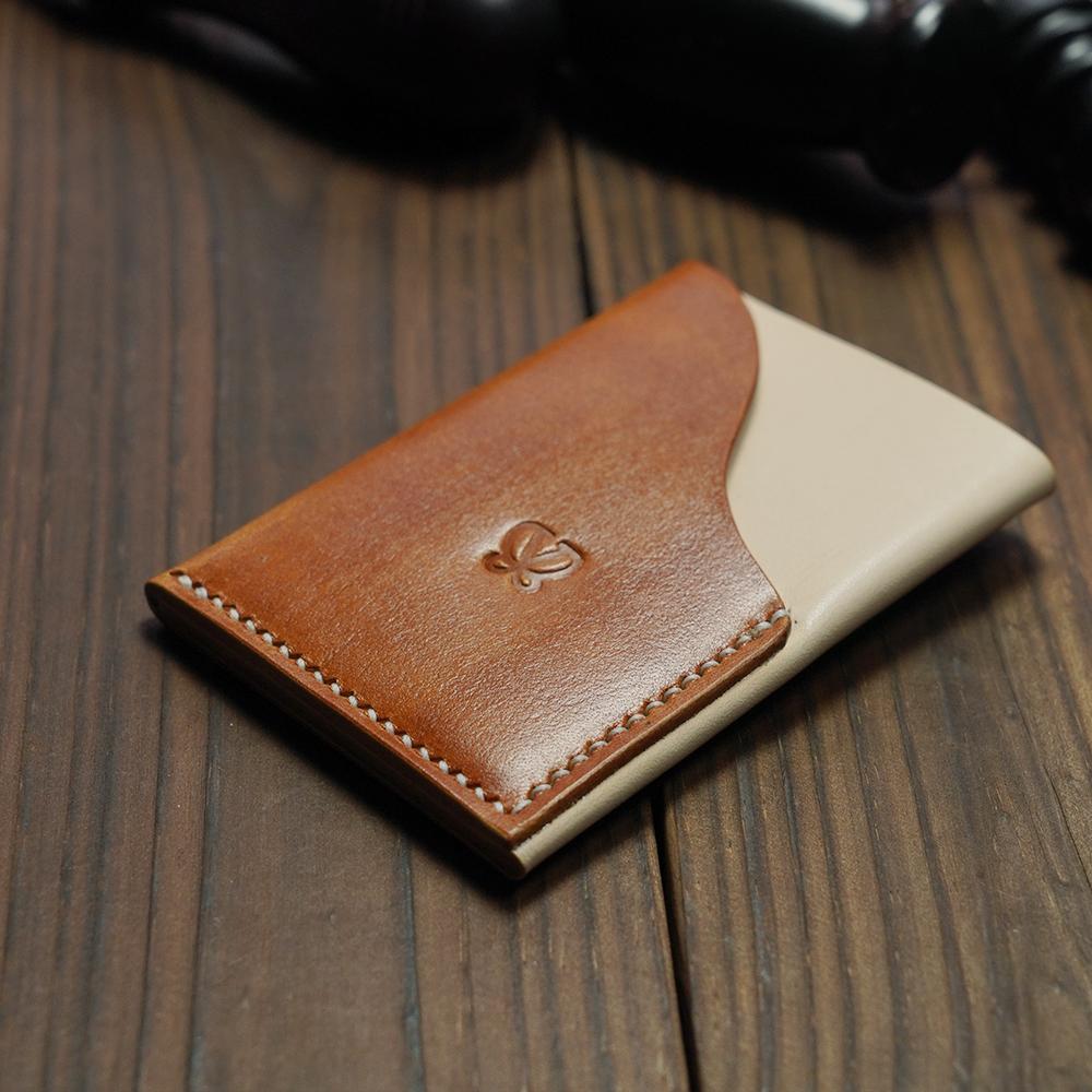 Handcrafted Italian Veg-Tanned Leather Card Holder