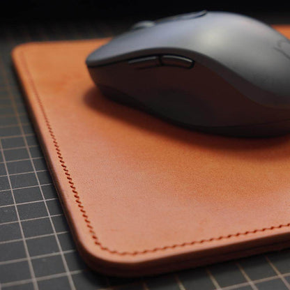 Hand-Stitched Italian Veg-Tanned Leather Mouse Pad