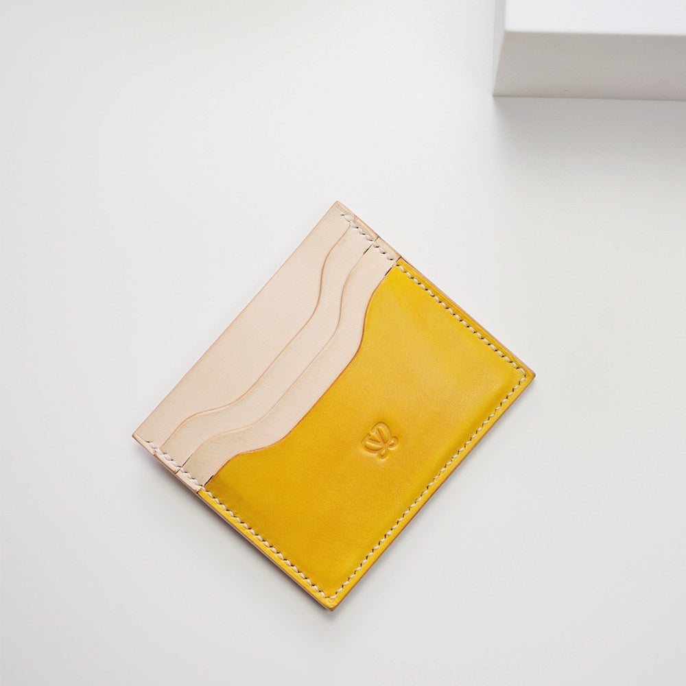 Handcrafted Italian Veg-Tanned Leather Card Holder