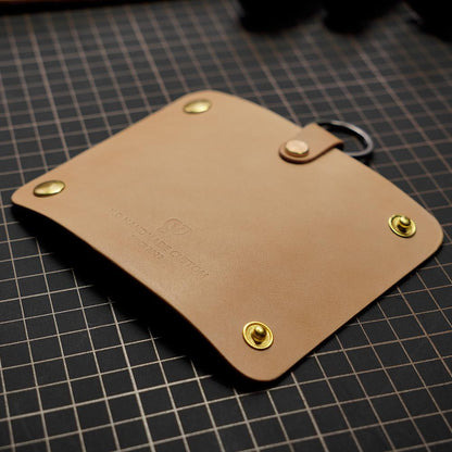 Handcrafted Italian Veg-Tanned Leather Key Case |  Foldabl Organizer